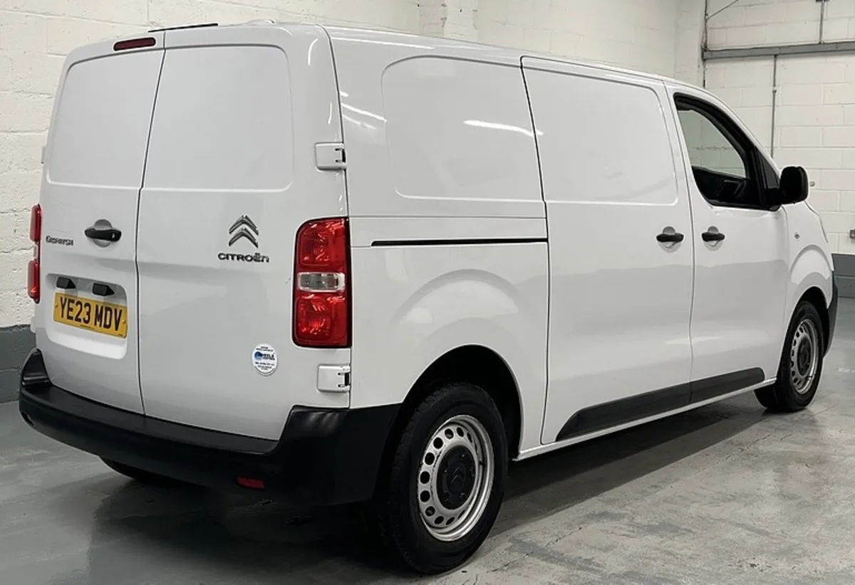 2023 Citroen Dispatch Panel Van - Image 2