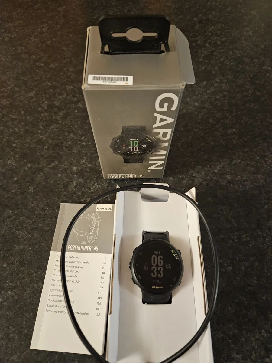 Garmin Forerunner 45 Watch - Image 3