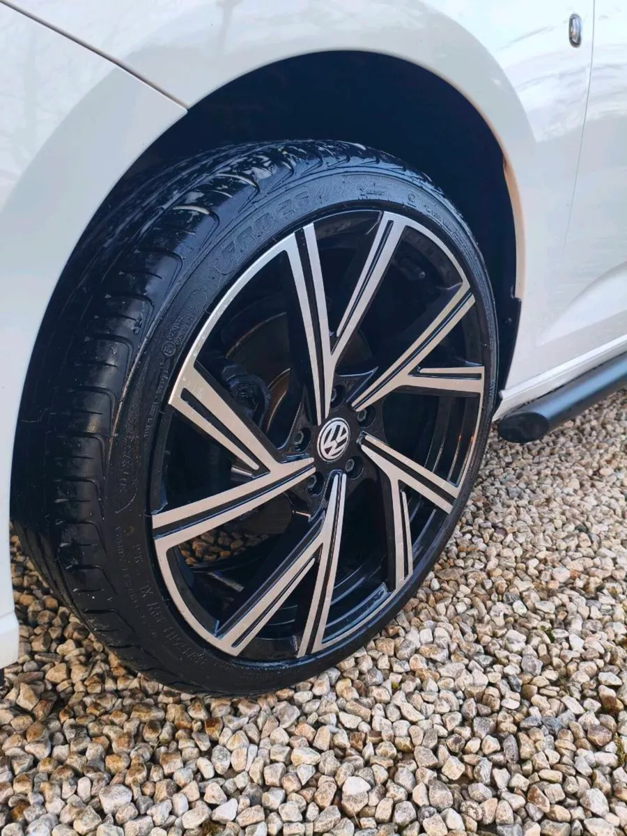 Volkswagen Caddy Cargo - Image 4