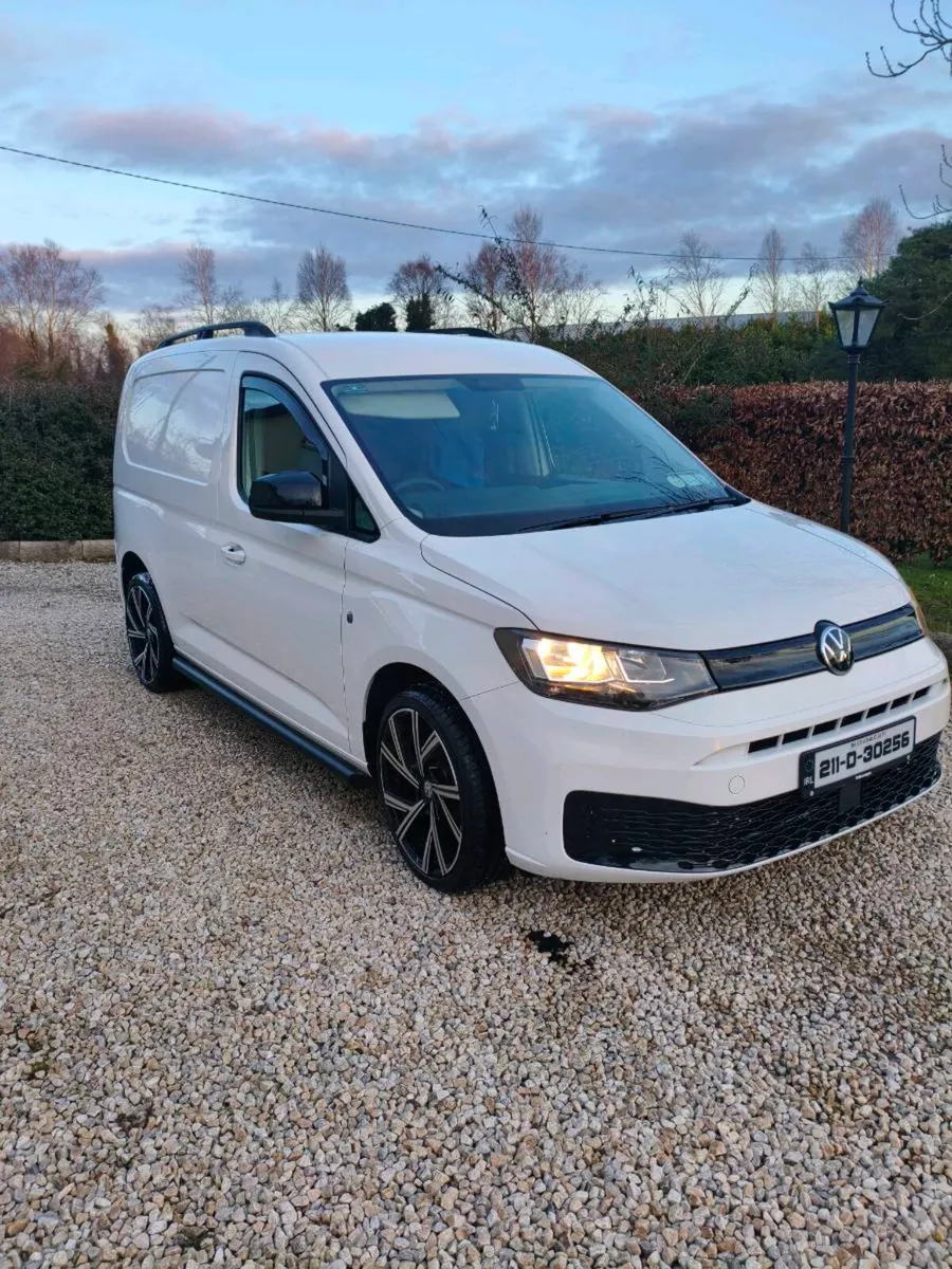 Volkswagen Caddy Cargo - Image 1