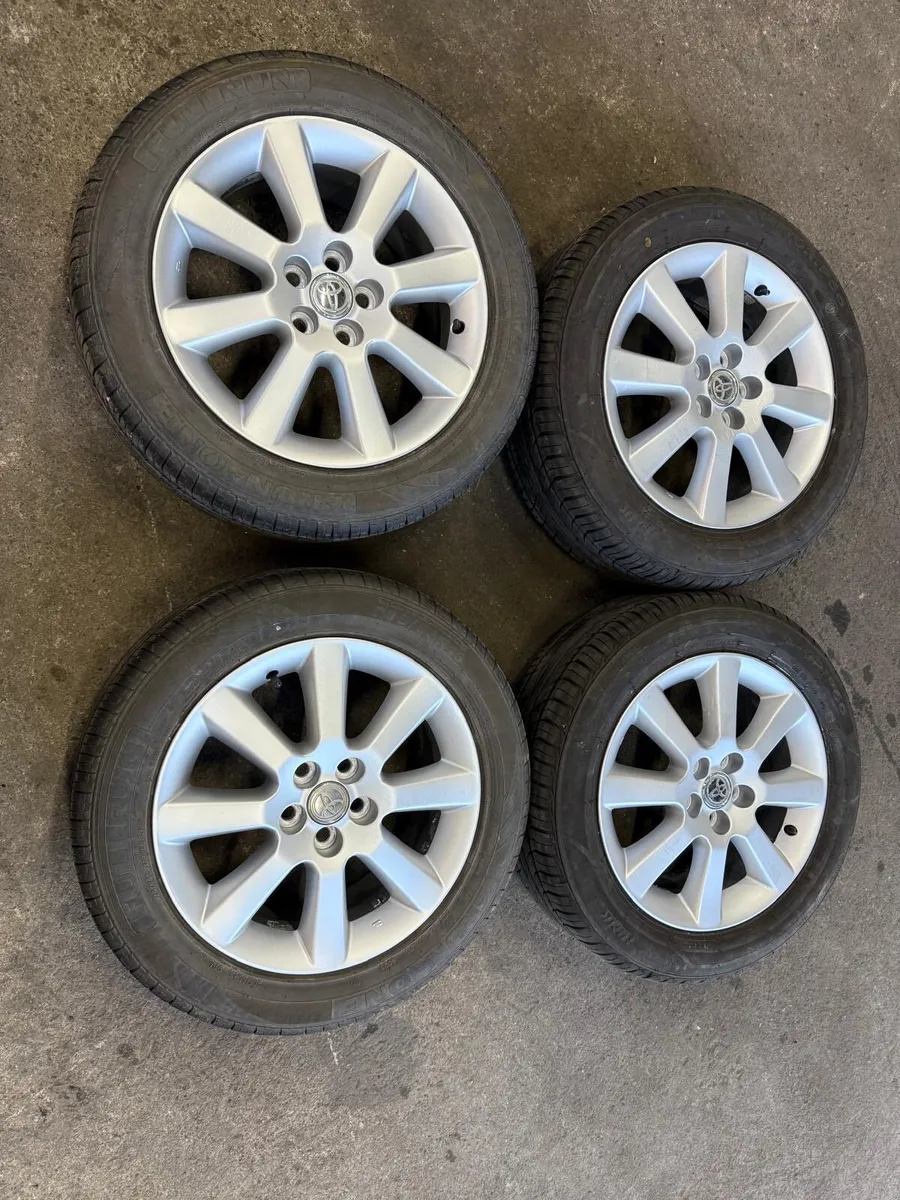 Toyota Avensis Alloy Wheels & Tyres 205/55R16 - Image 4