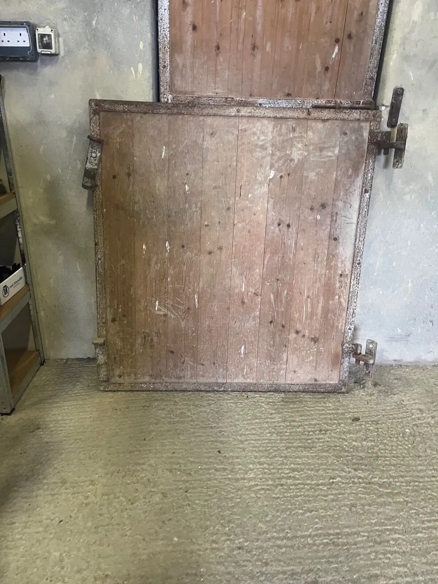 Stable doors - Image 4