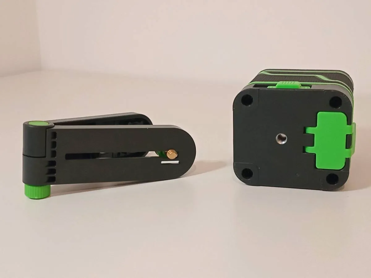 Laser level Hilda with magnetic mount - Image 3