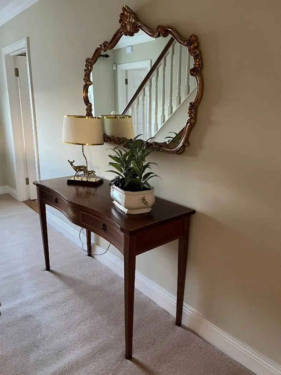 Antique Style Gold Mirror - Image 2