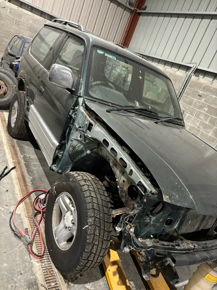 Toyota Land Cruiser - Image 2