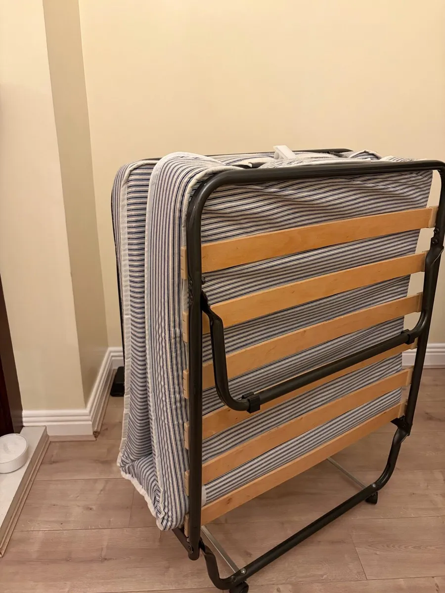 Como Single Folding Bed + Wellpur mattress - Image 1
