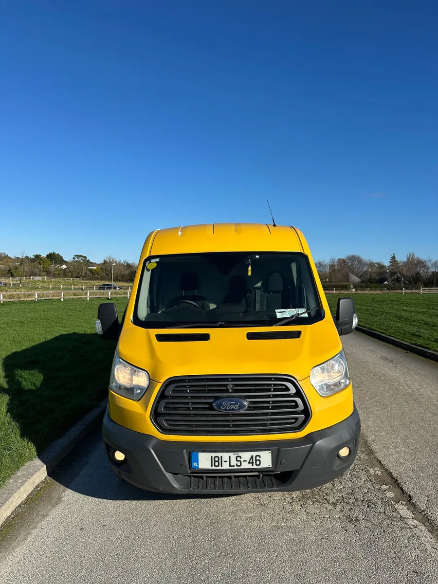 Ford Transit Trend 2018 TAX/DOE 04/27 - Image 2