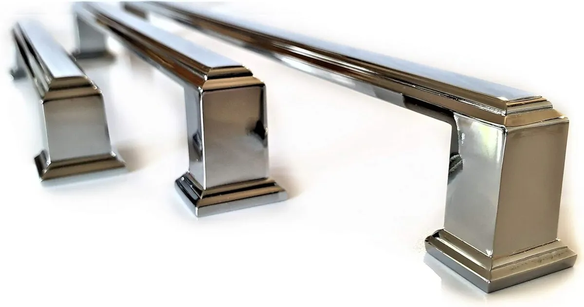 Set of 6 Art Deco Style Handles or knobs Boss Bar - Image 2