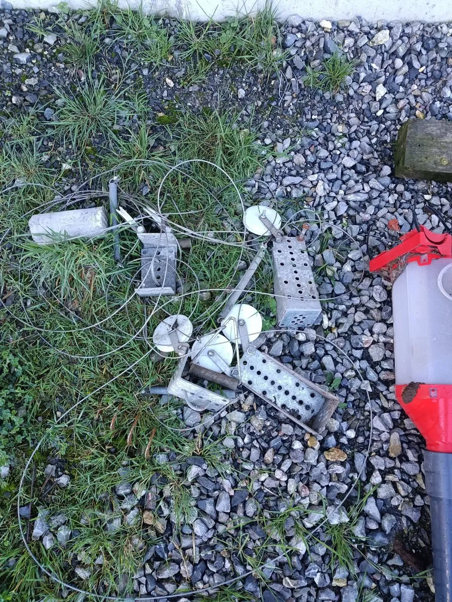 Batch feeders - Image 2