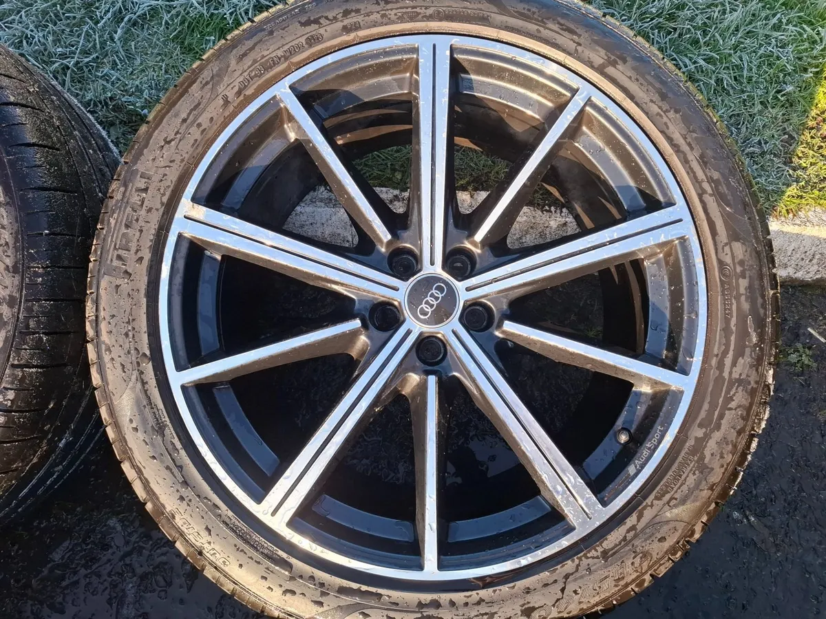 21" Genuine Audi Q7 S Line Alloys with tyres - Image 2