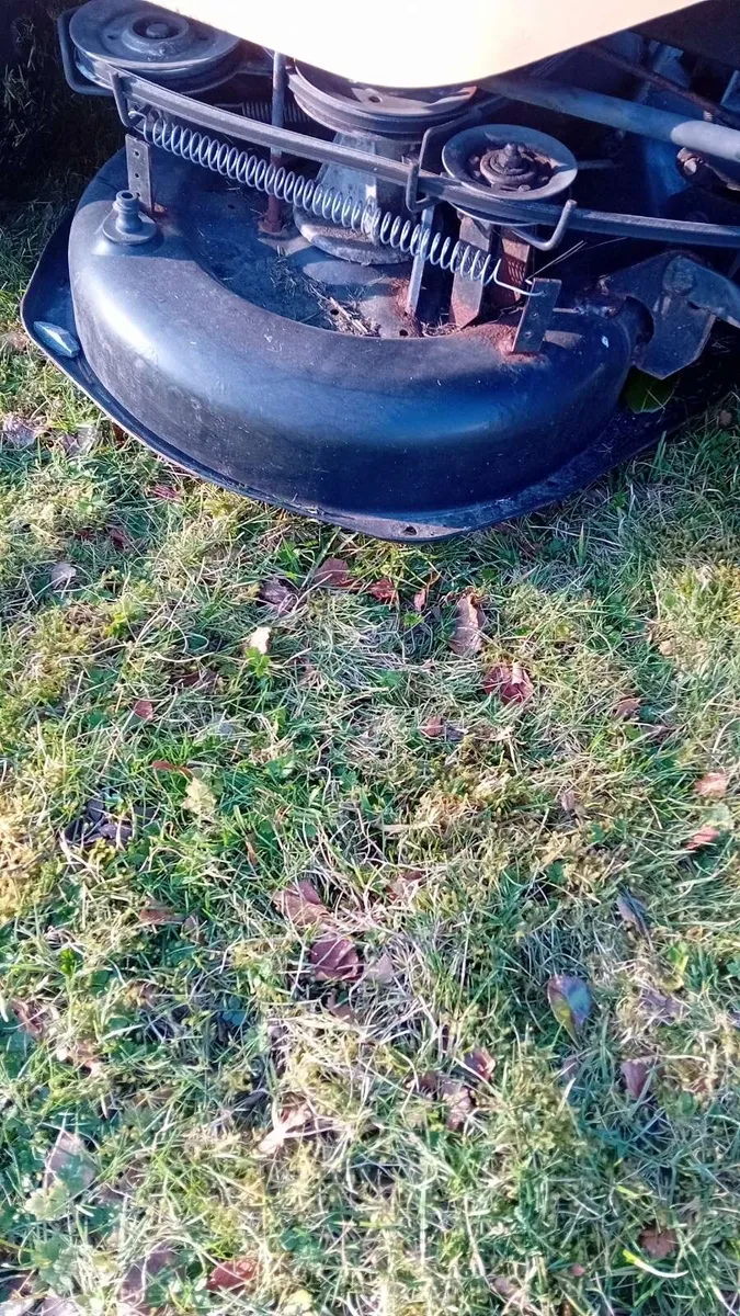 Stiga estate 15.5hp - Image 4