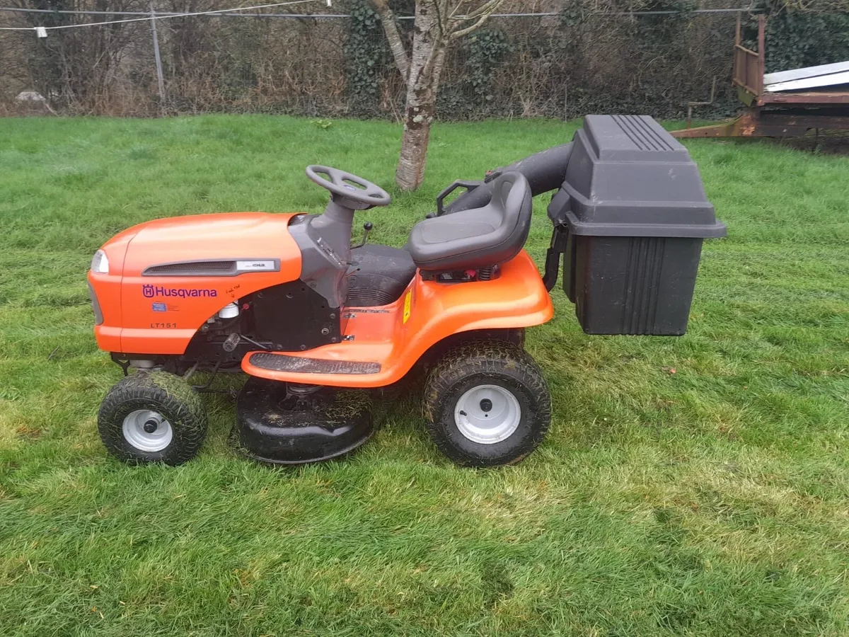 Husqvarna lt151 lawnmower - Image 1