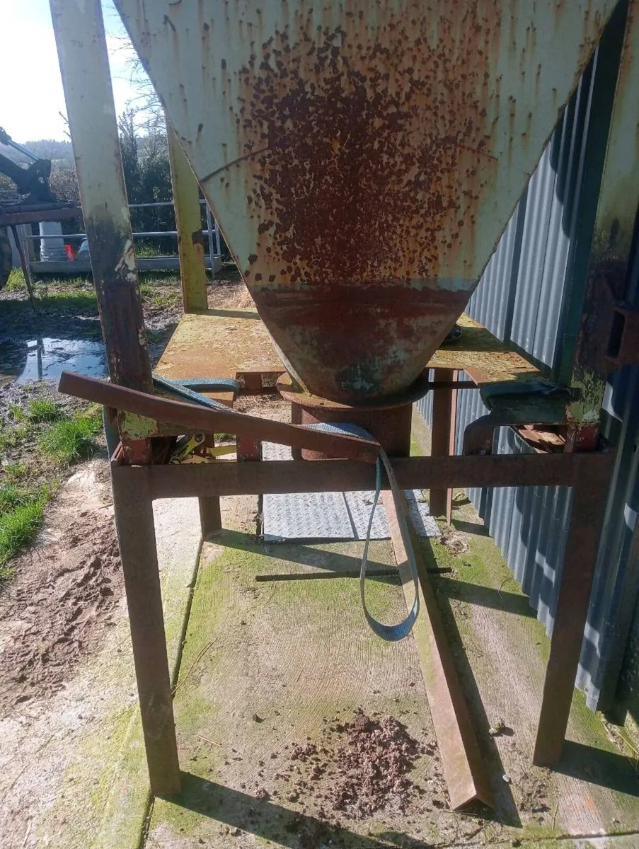 Foster crates meal bins - Image 2