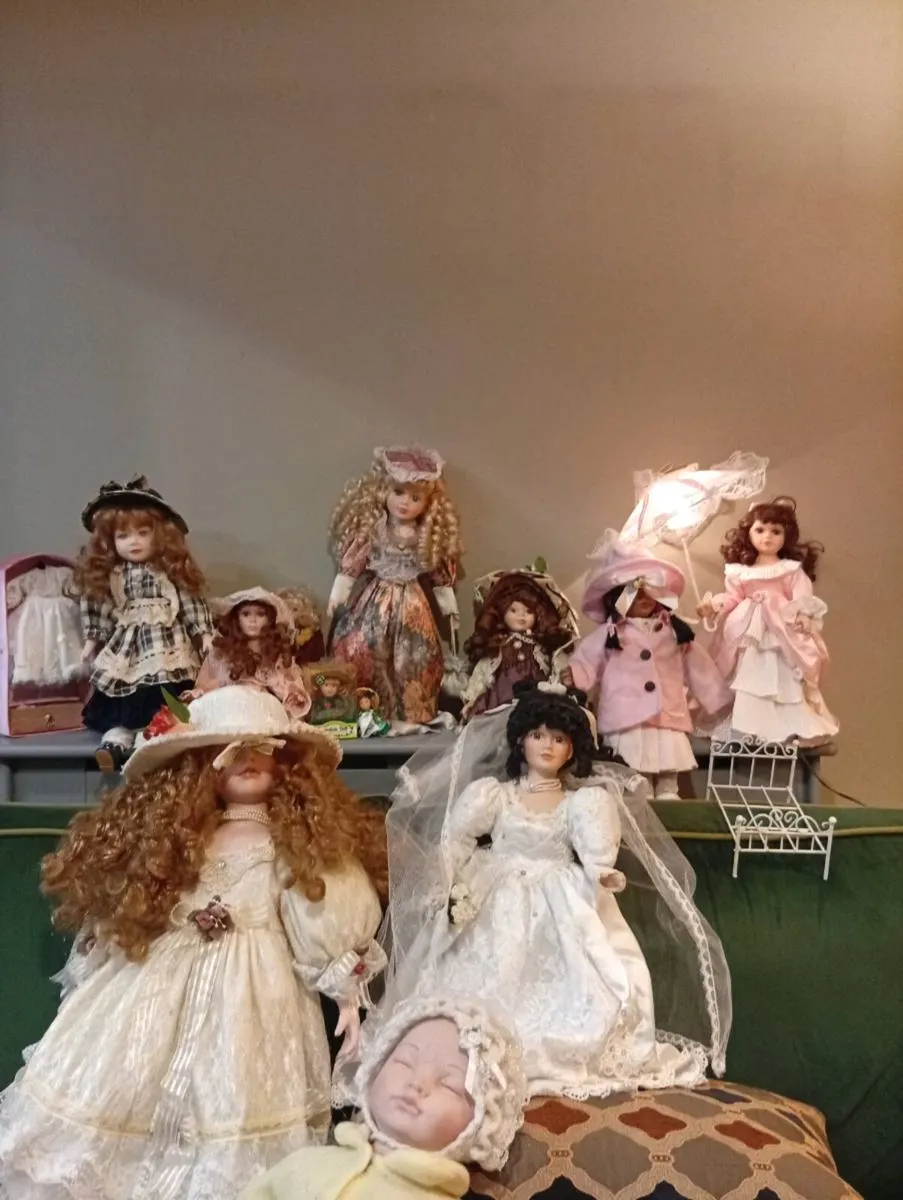Rare porcelain dolls - Image 3
