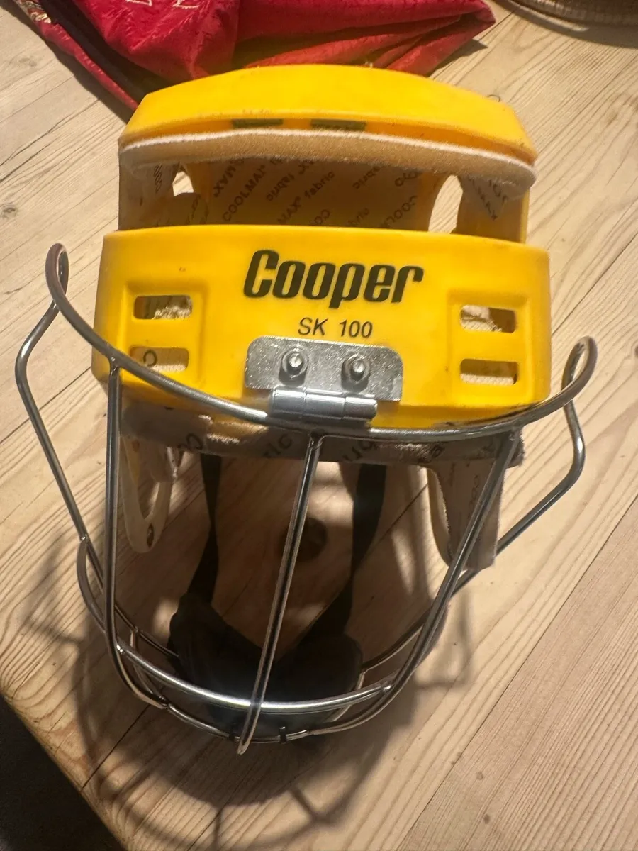 Cooper helmet yellow - Image 1