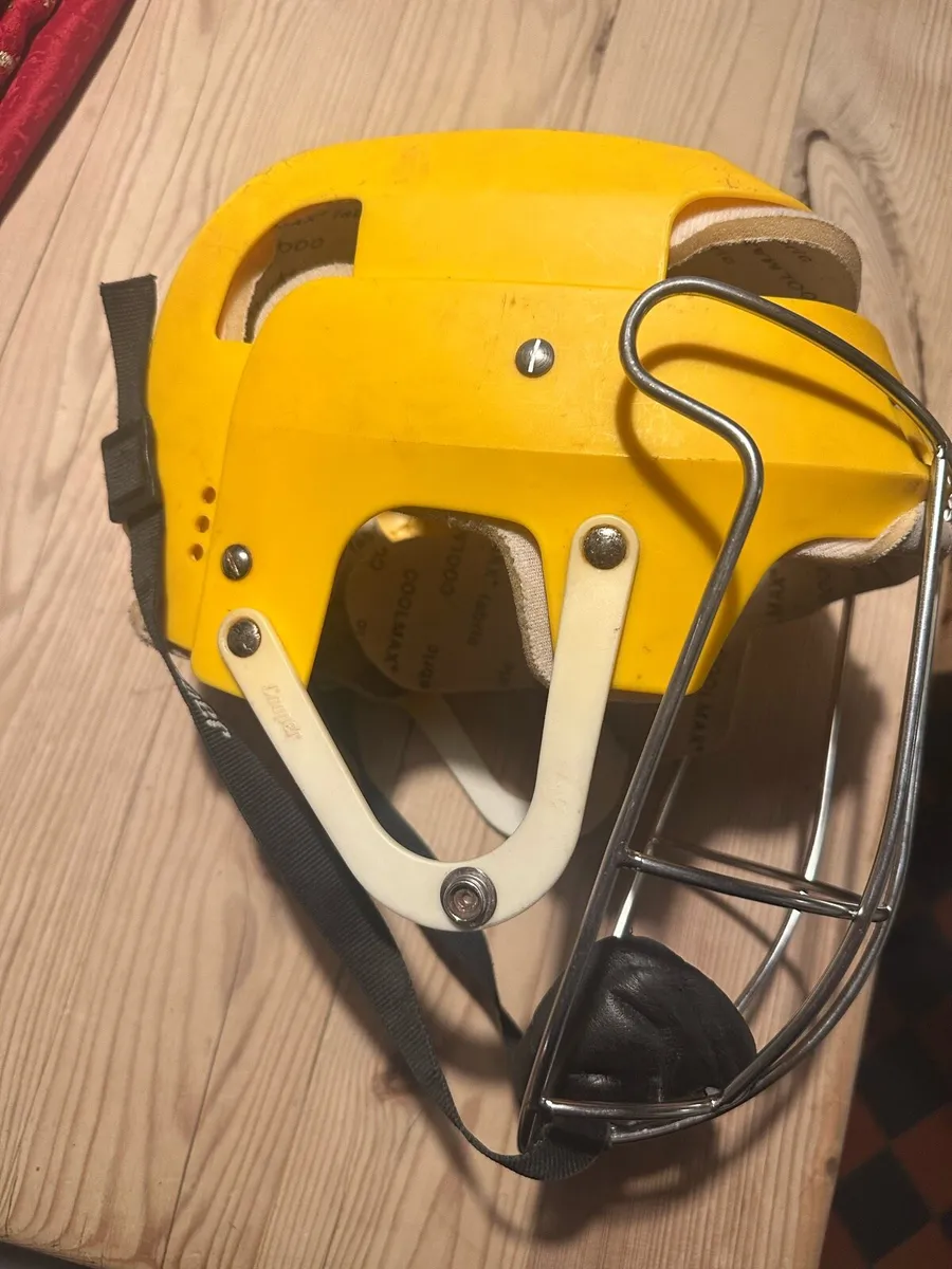 Cooper helmet yellow - Image 4