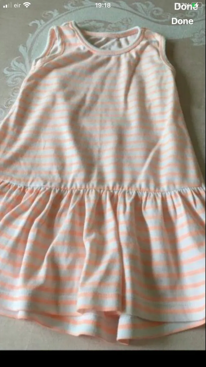 Girls dress 6/9 mths €3 - Image 4