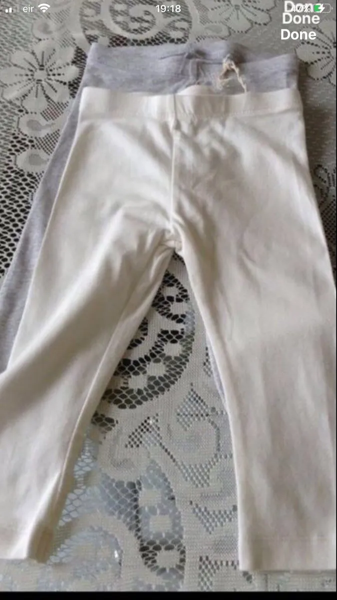 Girls set of two new legging 6/12 mths €3 - Image 1