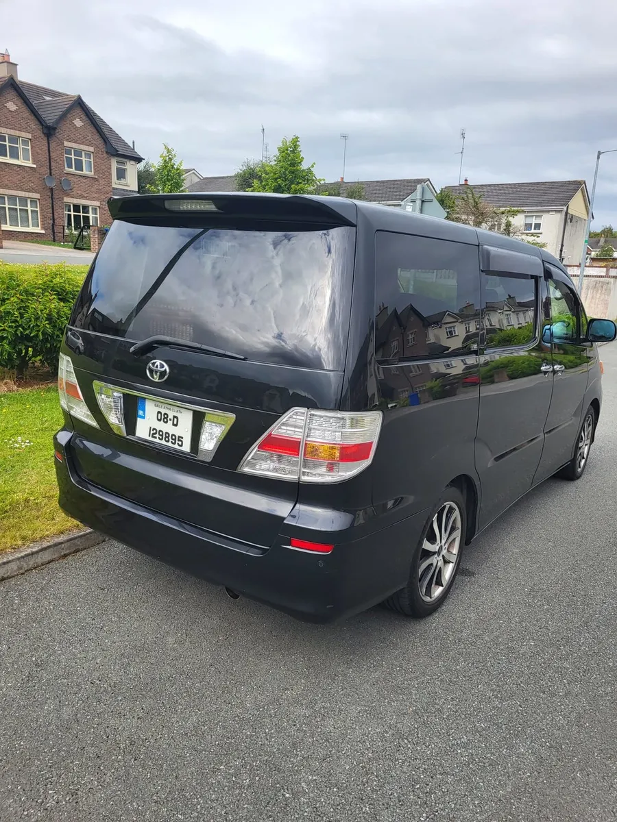 Toyota camper - Image 1