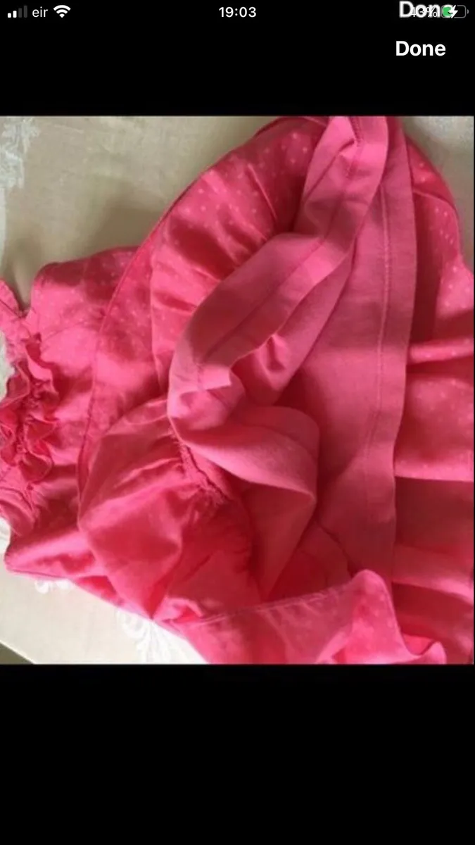 Girls stunning dress 9/12 mths €3 - Image 2