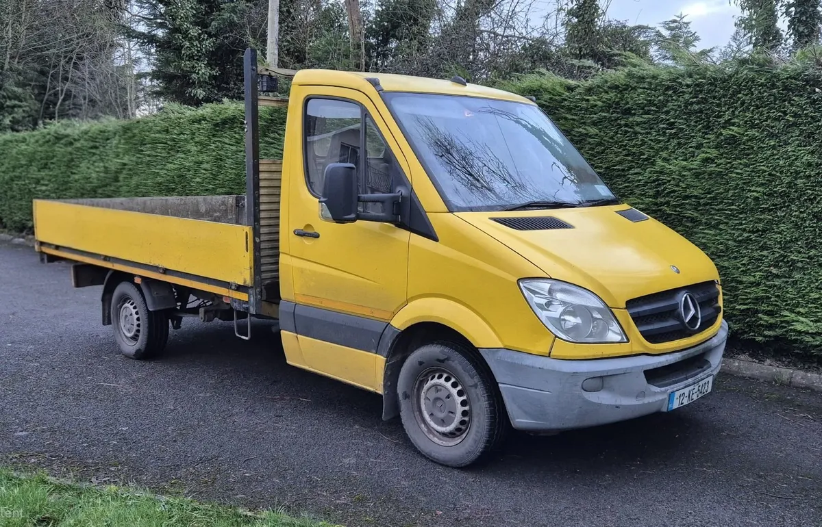 Mercedes-Benz Sprinter - Image 1