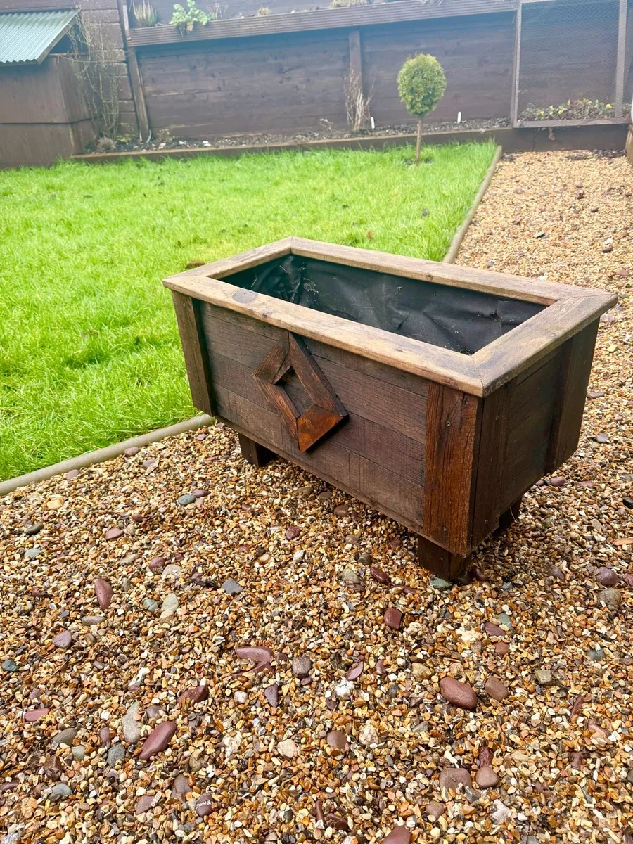 Solid oak wood planter - Image 2