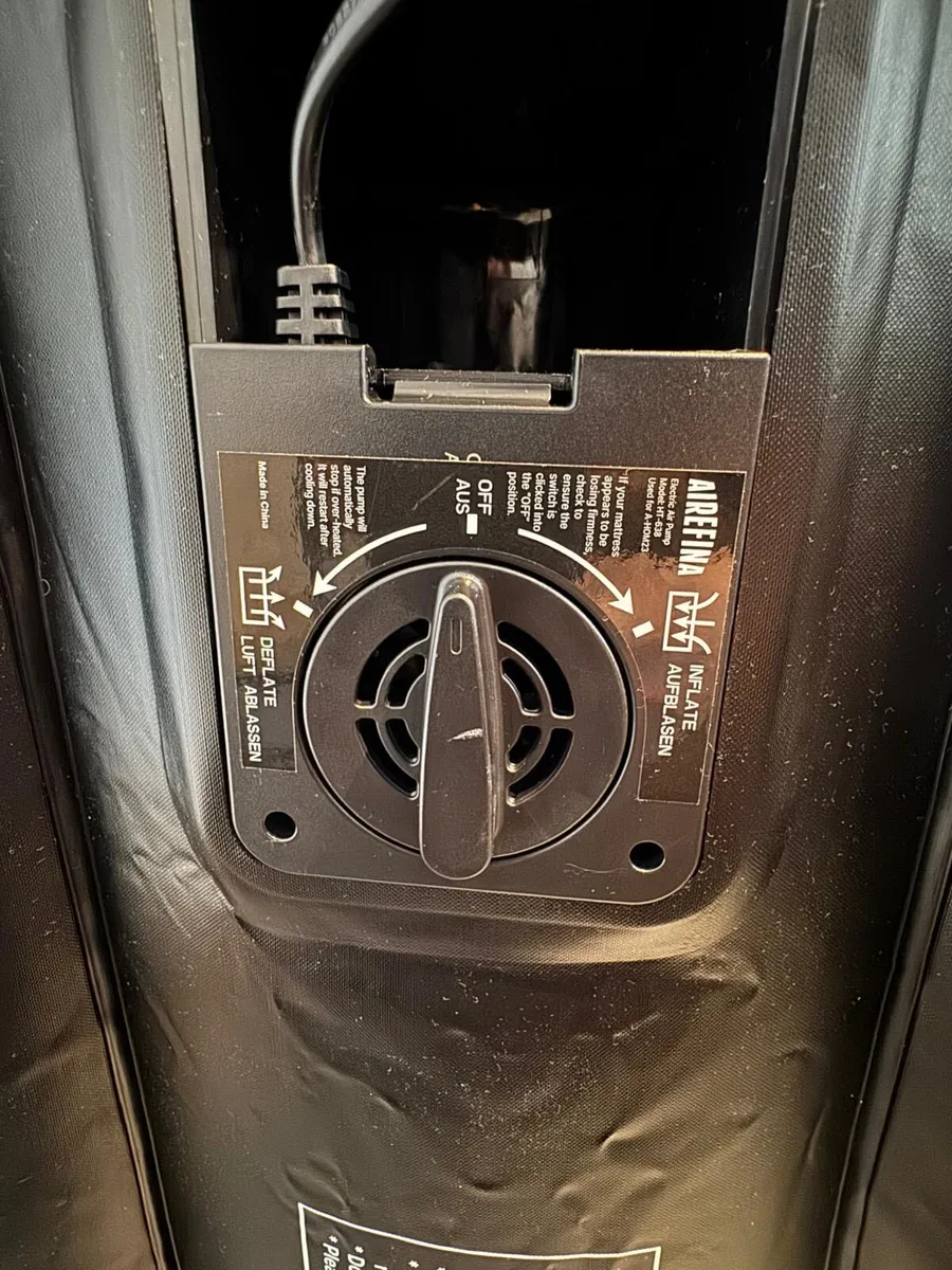 Air bed - excellent condition - Image 4