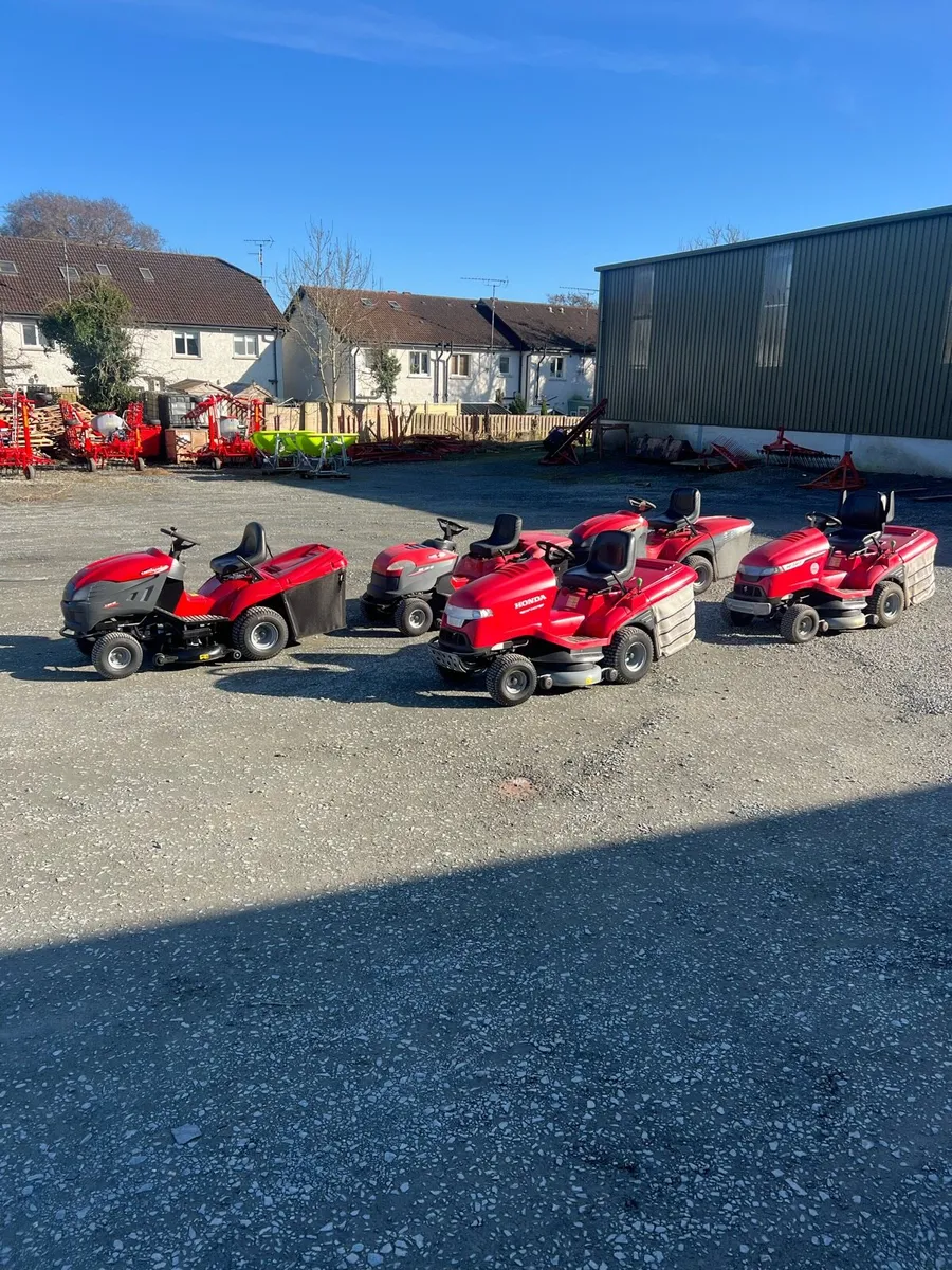 HONDA & CASTLEGARDEN USED RIDE ON MOWERS - Image 1