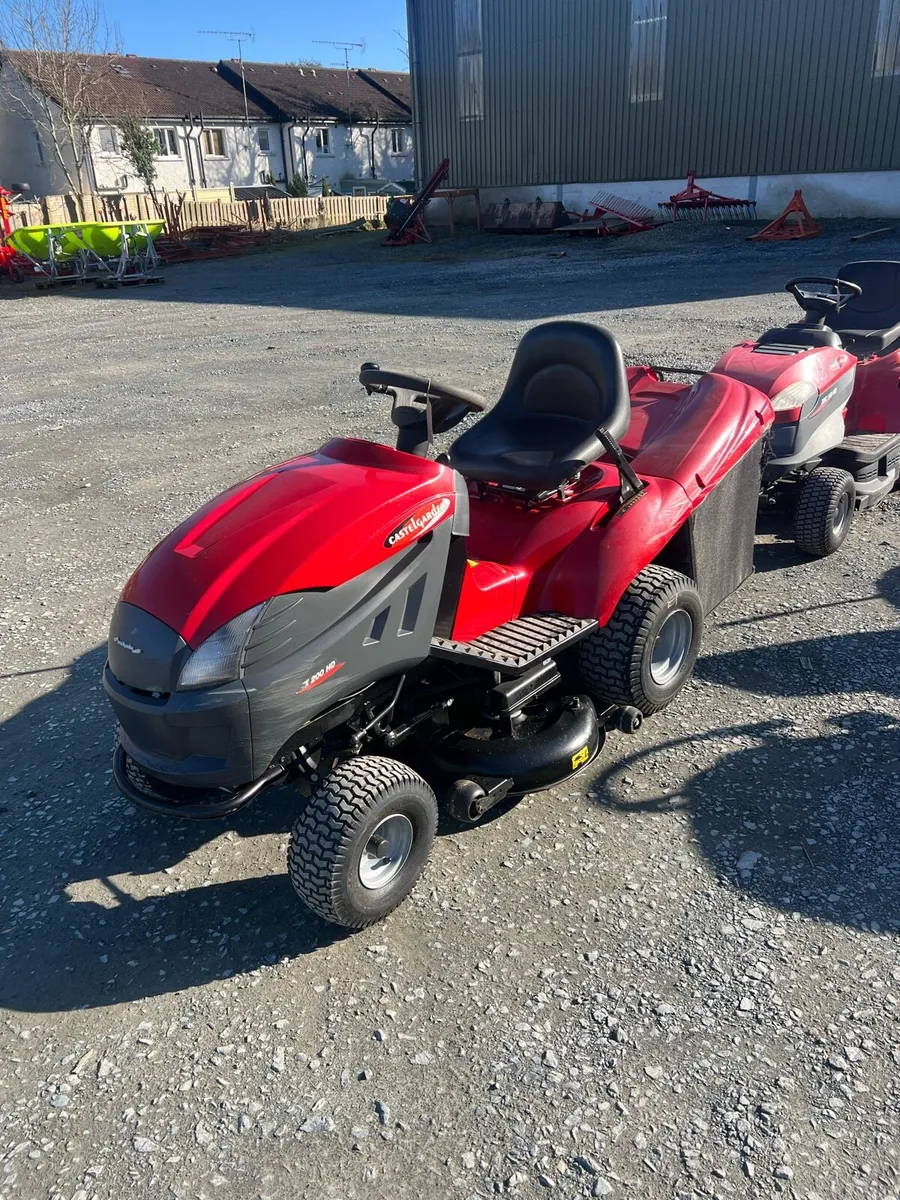 HONDA & CASTLEGARDEN USED RIDE ON MOWERS - Image 2
