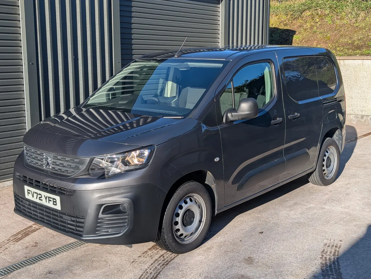 2022 Peugeot Partner 1.5Hdi Professional premium - Image 4