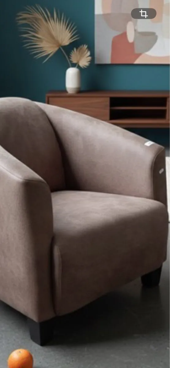 Stunning Chairs .. lots to choose from - Image 3