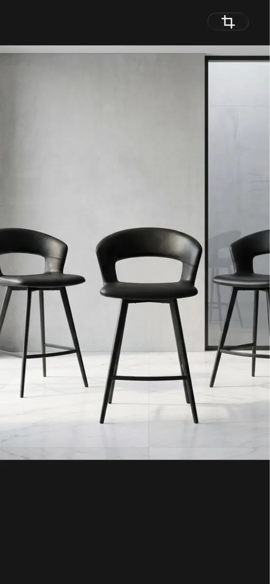 Stunning Chairs .. lots to choose from - Image 4