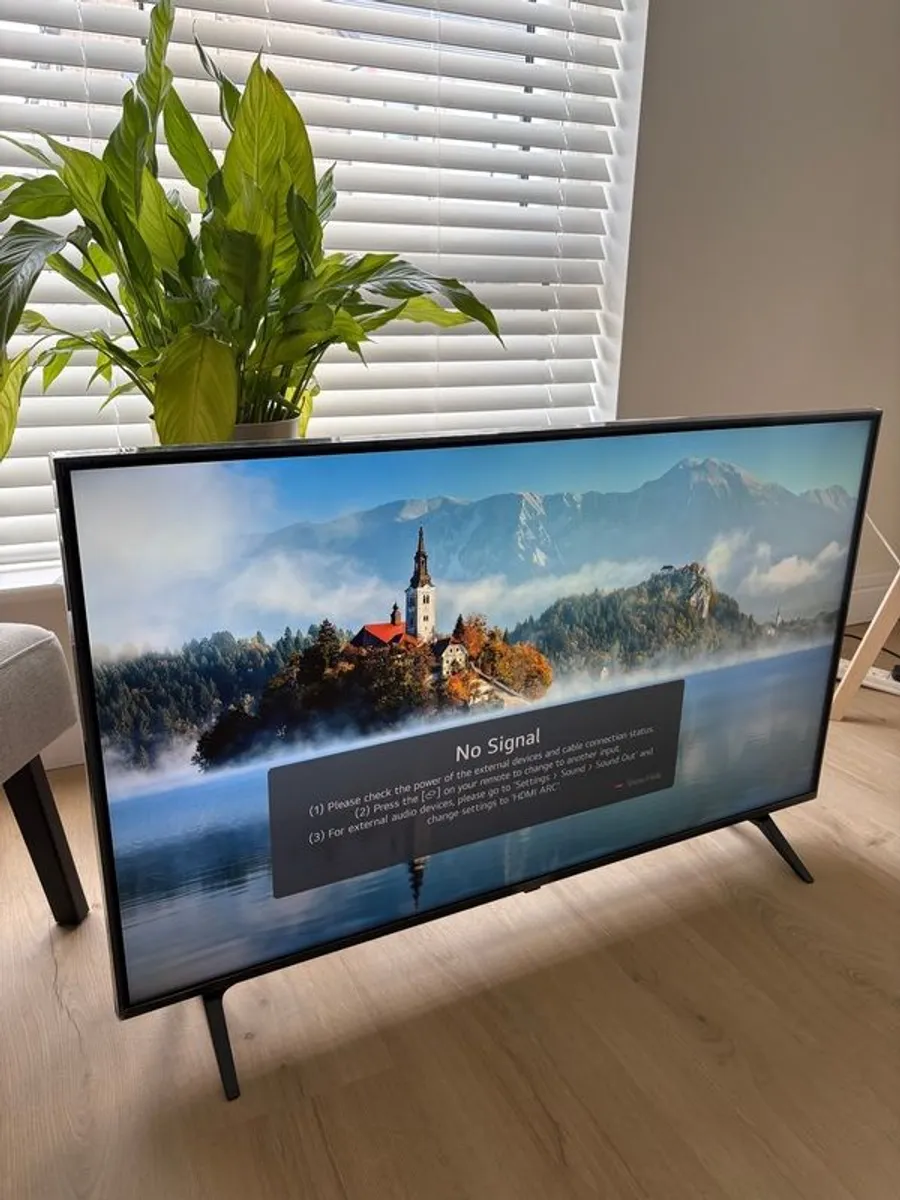 Lg Tv 43 Inch 4k - Image 1