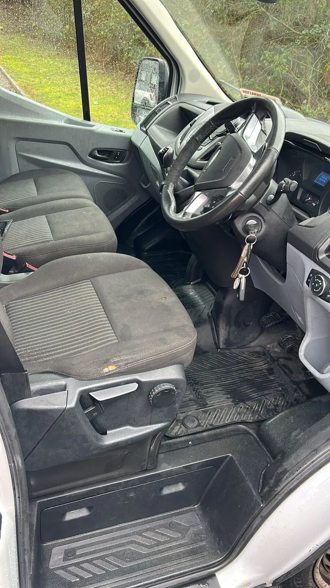 Ford transit 2019 - Image 3