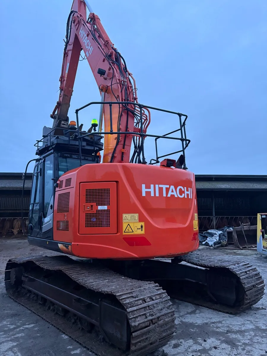 2019 Hitachi Zaxis 225-6 - Image 1