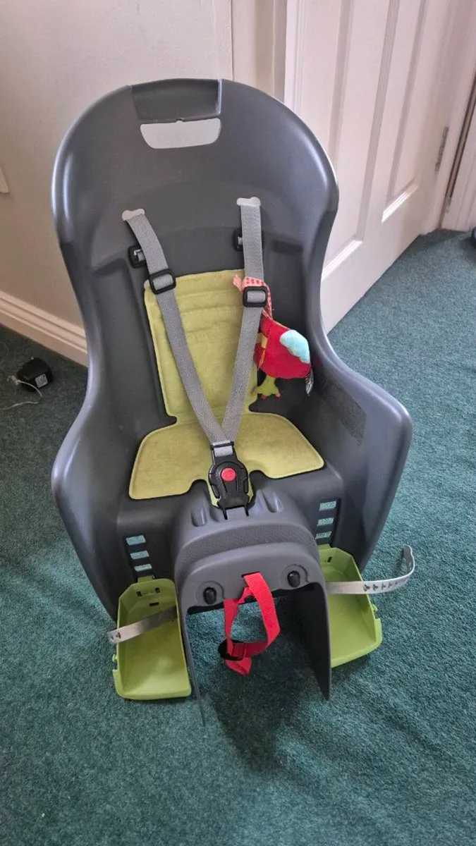 Bicycle child seat - Image 1