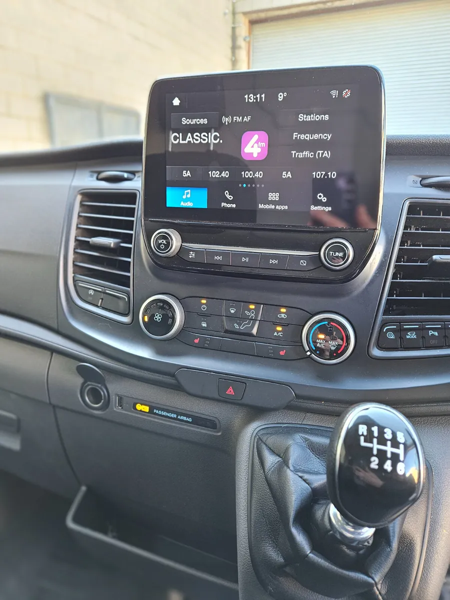 Ford Transit  2.0 130PS - Image 3