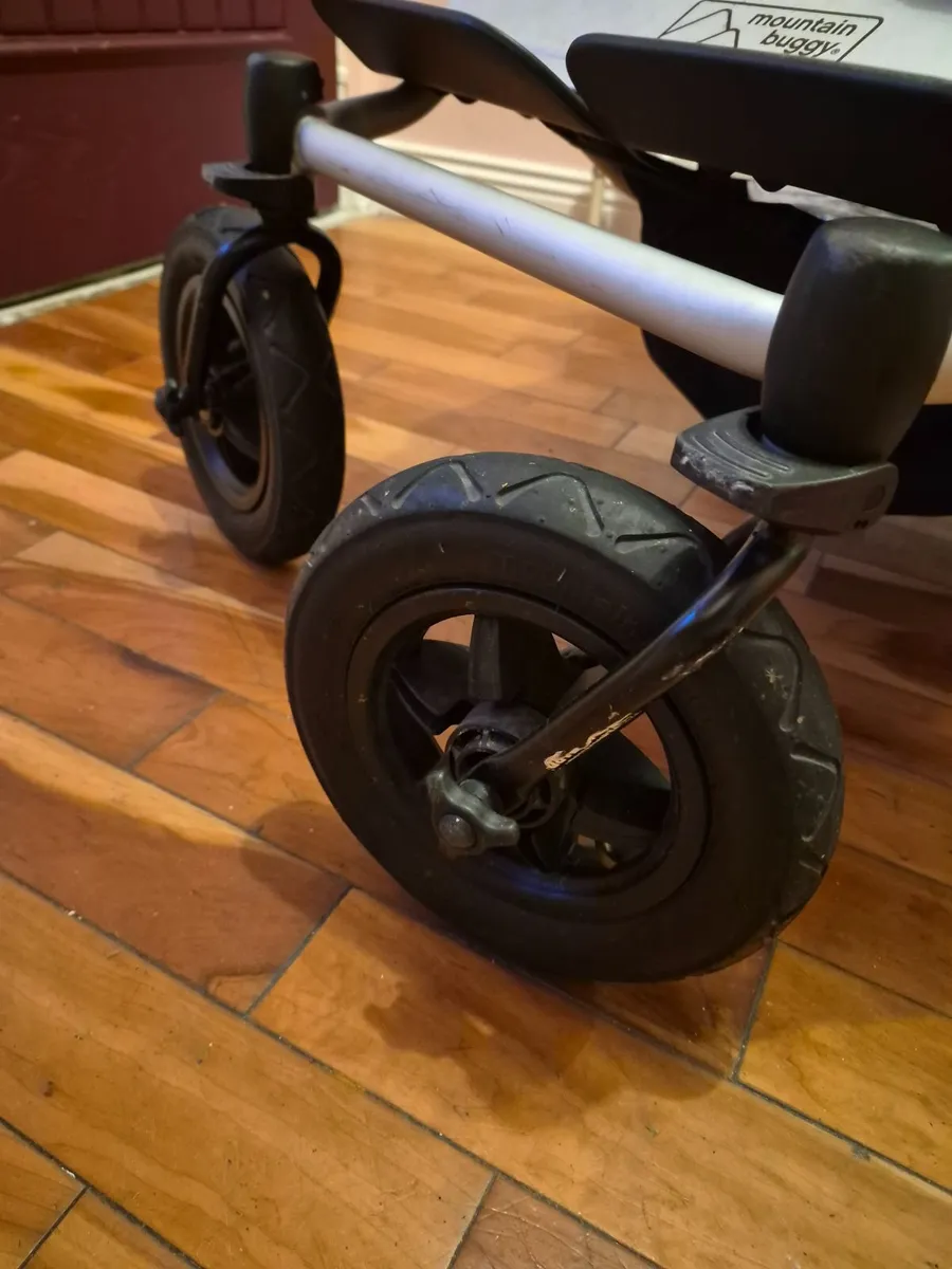 Double Pram - Image 4