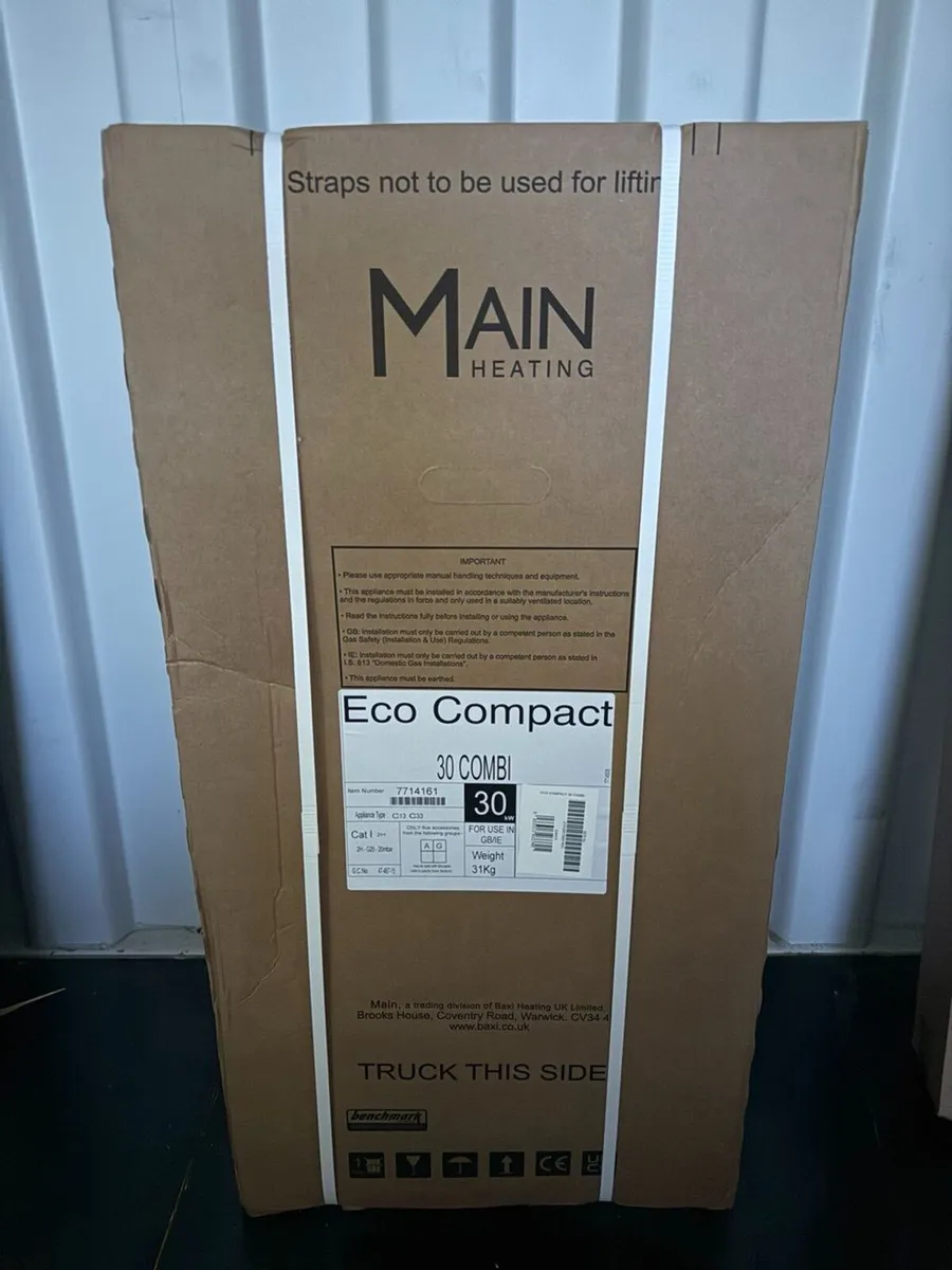 Baxi Main Eco Compact 30kW Combi Gas Boiler + Flue - Image 2