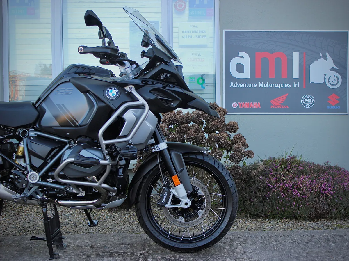 BMW R1250 GS Adventuren Triple Black TE - Image 4