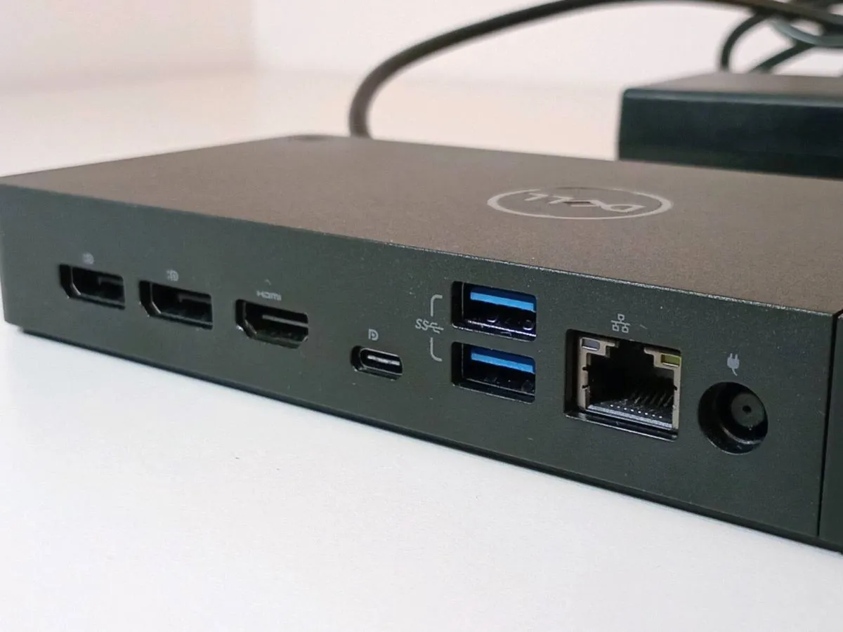 Dell docking station WD19S with 180W power adapter - Image 4