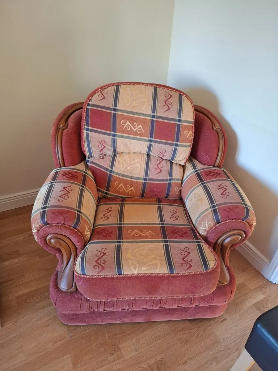 Couch and 2 Chairs - Image 3