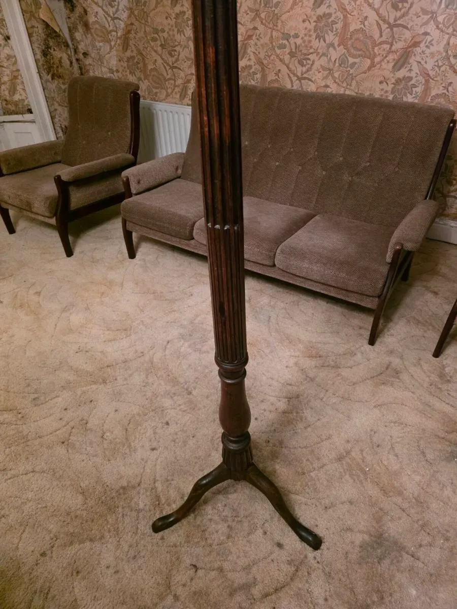 Wooden hall coat stand - Image 1