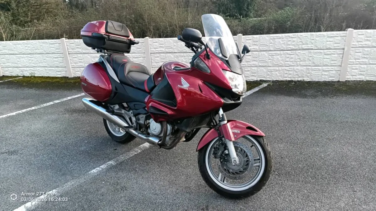 Honda NT700V. - Image 1