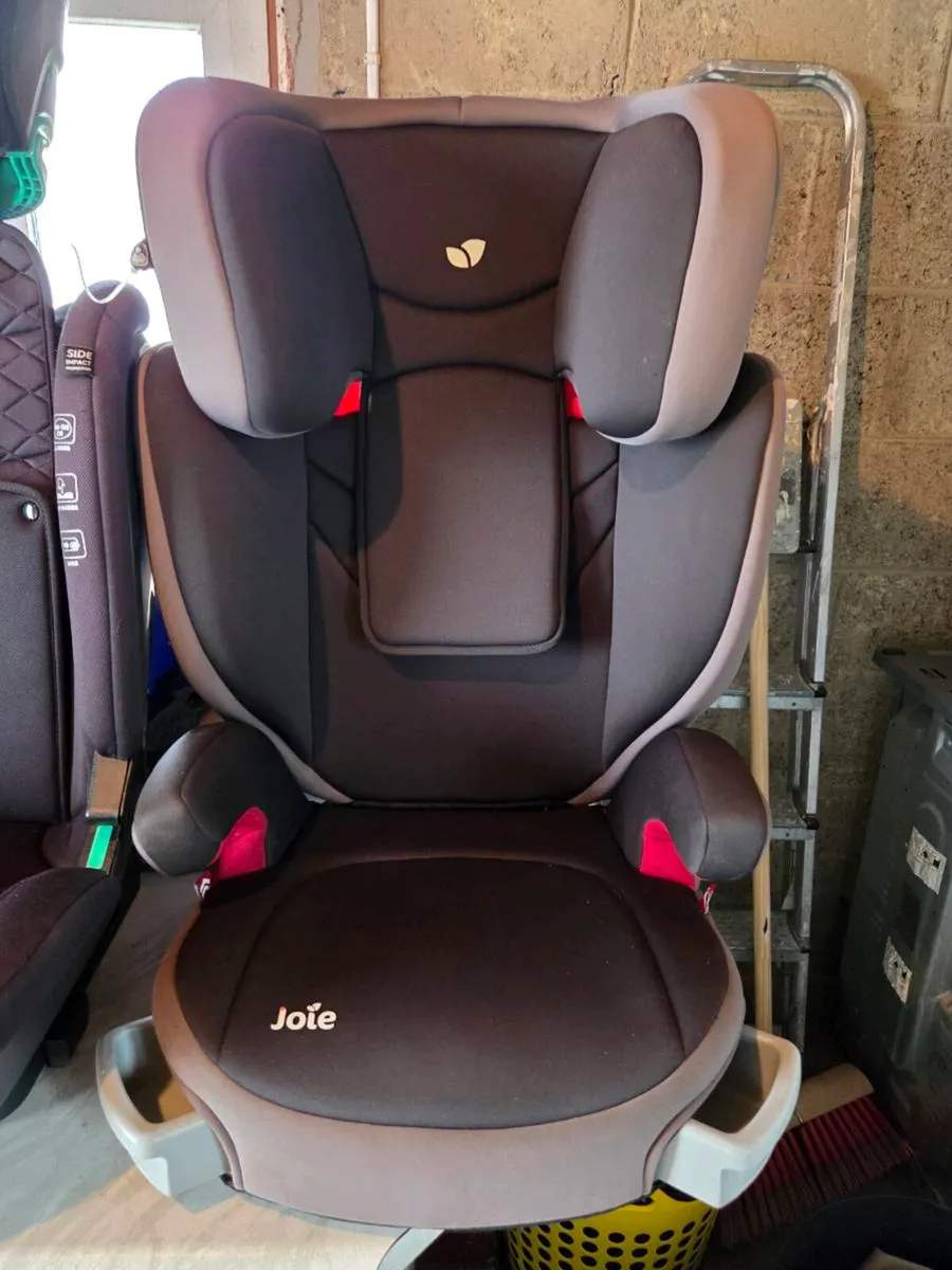 3 High-Back Booster car seats - Image 4