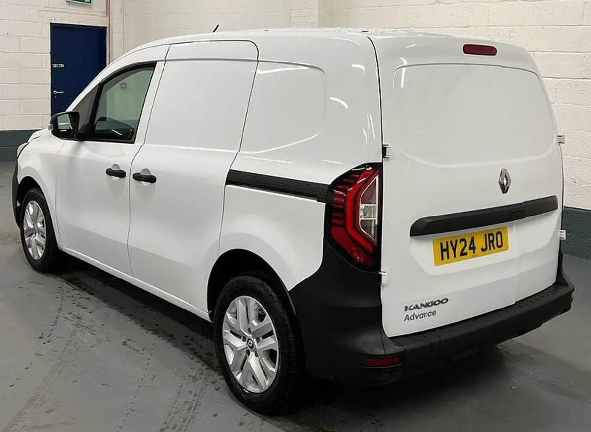 2024 Renault Kangoo Panel Van - Image 3