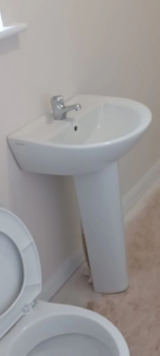 Brand new 2 wash hand basins and pedestals - Image 4