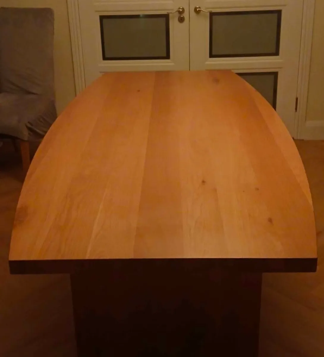 Oak dining table - Image 2