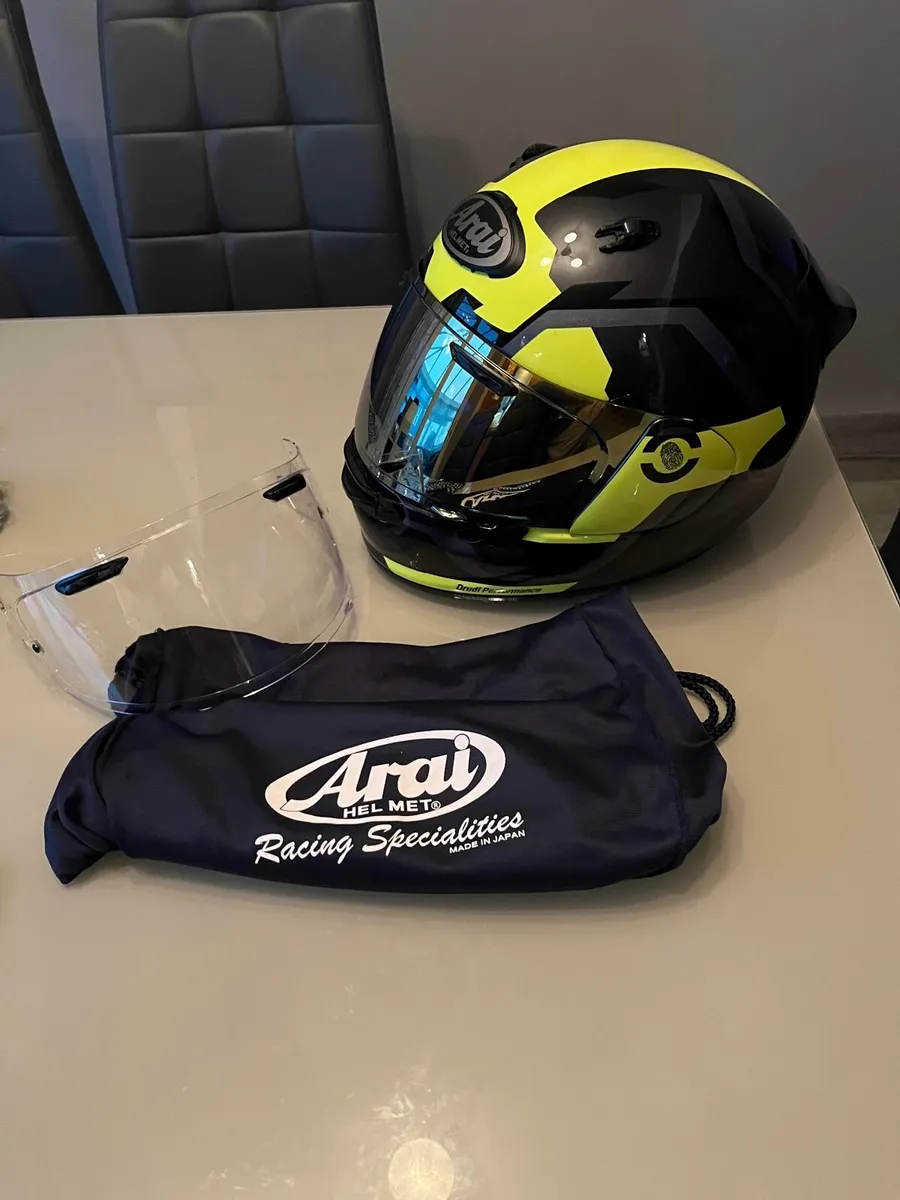 !!PRICE DROP!!Arai quantic helmet - Image 1