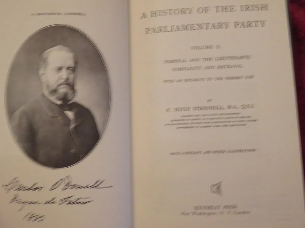 2 books . Irish parliamentary party , €150 No offe - Image 2